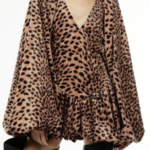 NEW LOÉIL Designer Ofelia Dress